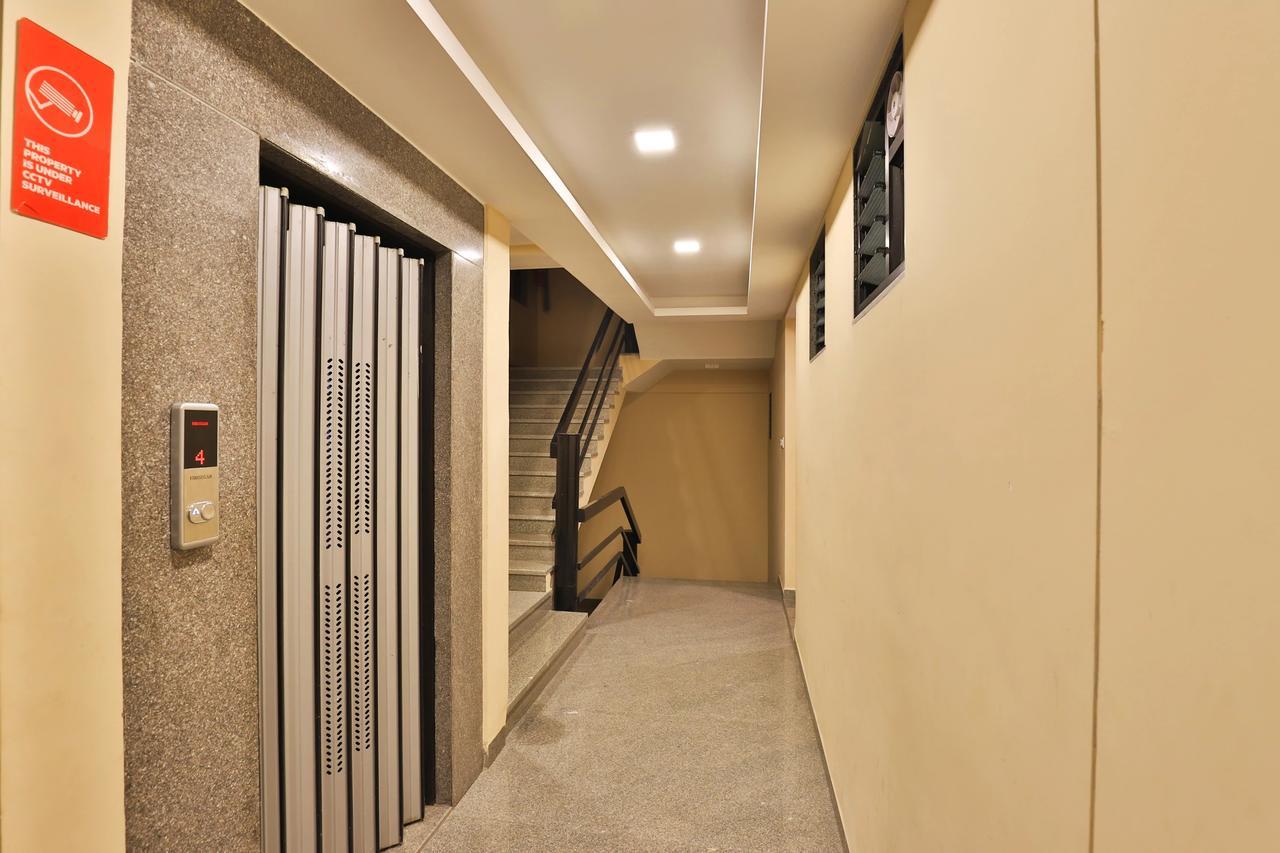Royal Rituals Hotel Surat Exterior foto